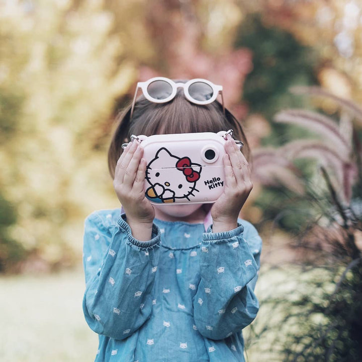 Hello Kitty - Print and Digital Camera