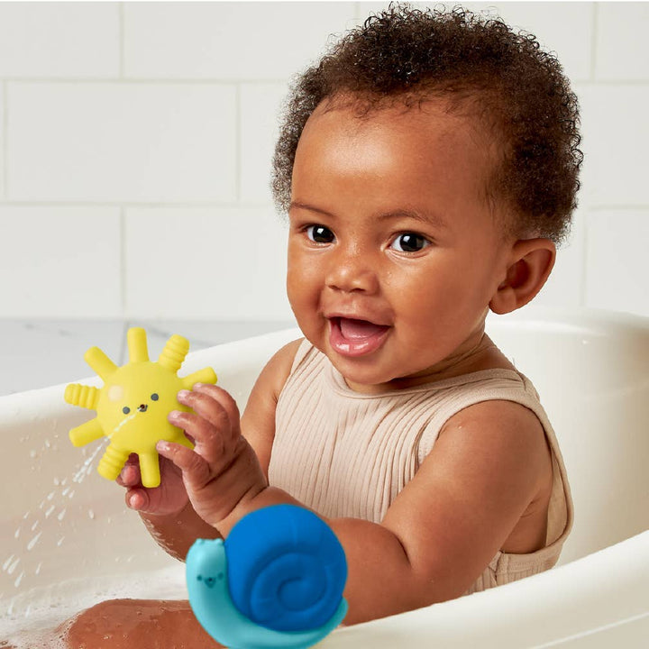 Itzy Splash Gift Set Soft Bath + Water Toys
