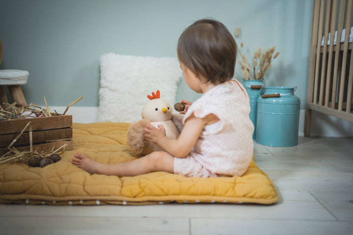 Fur Musical Friends-Hen