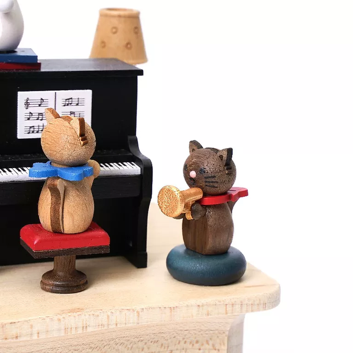 Cat Play Piano Music Box