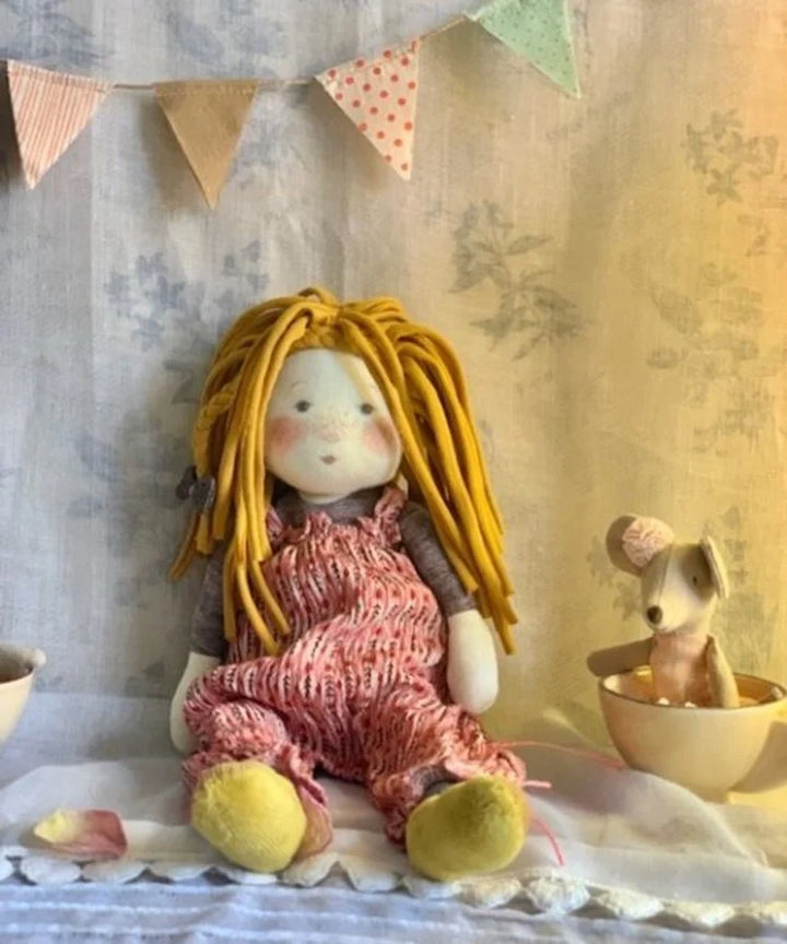 Les Rosalies - Vanille Rag Doll