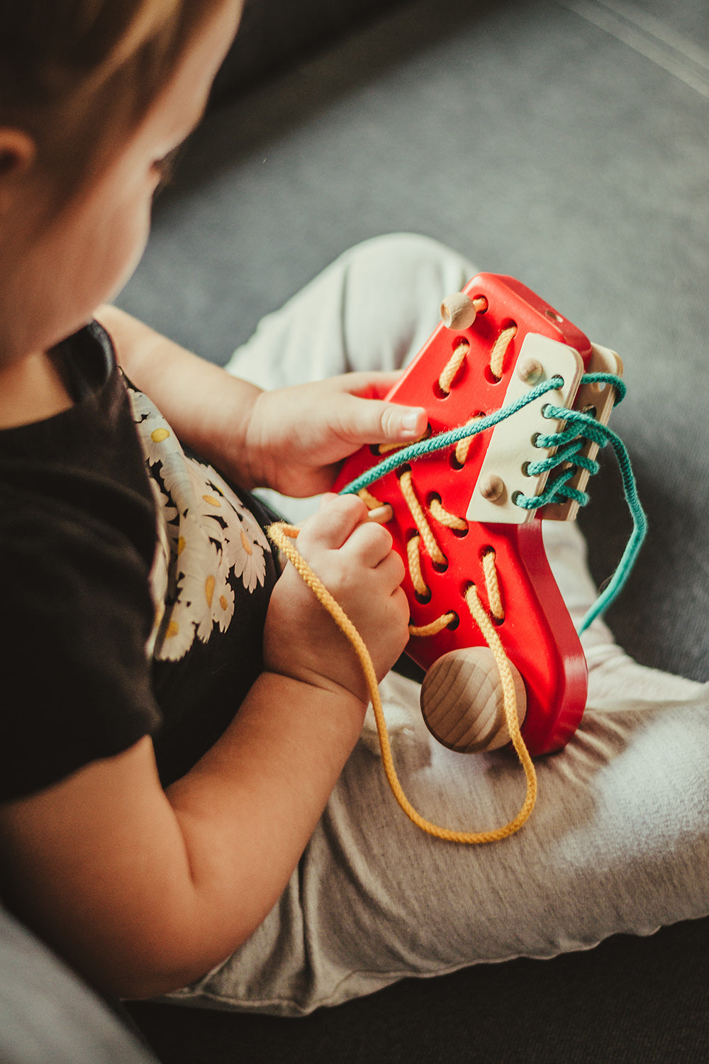 Bajo Lacing Shoe