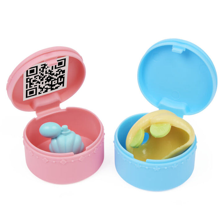 Primp and Pamper Bathroom with MerCat Figure