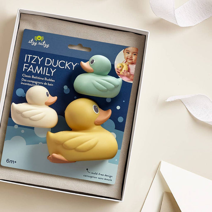 Itzy Ducky Family - Bath + Water Table Toys
