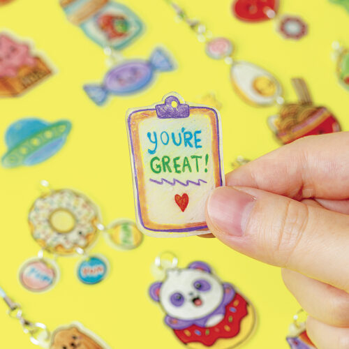 Color & Shrink Charms: Kawaii Style