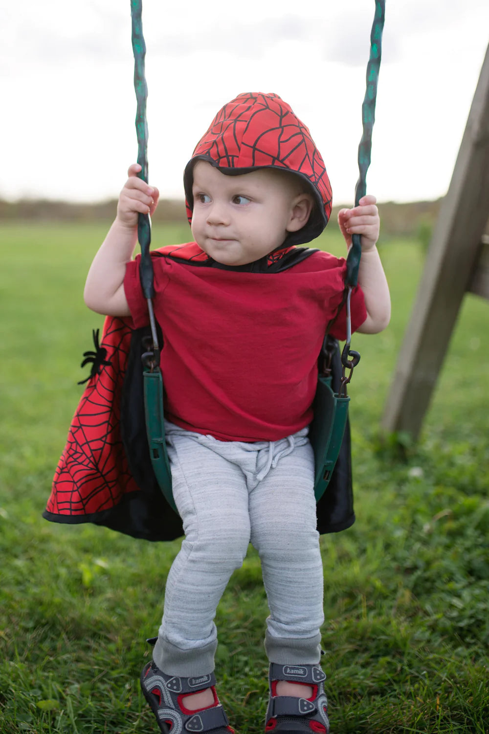 Baby Reversible Spider Bat Cape