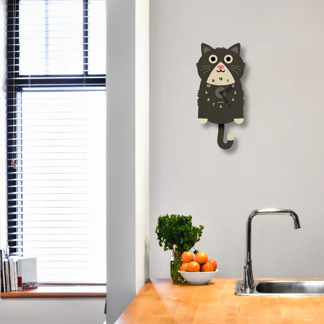 Kitten Pendulum Clock