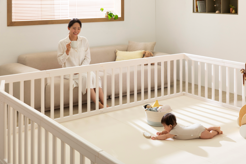 Baby Room - Playmat & Gate Set