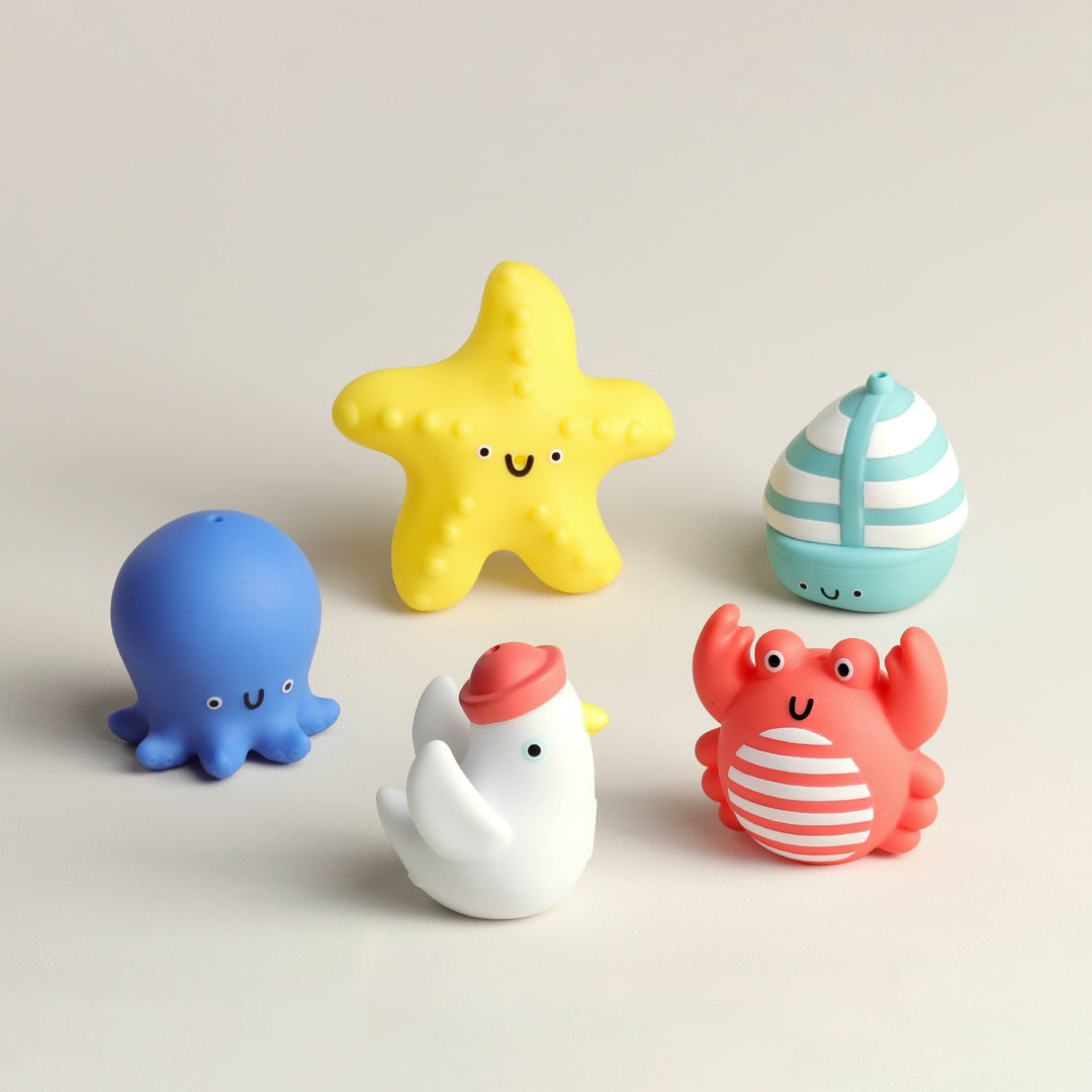 Itzy Bitzy Puppets - Bath + Storytelling Toys