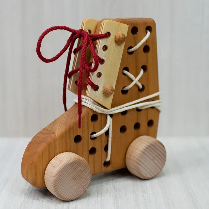 Bajo Lacing Shoe