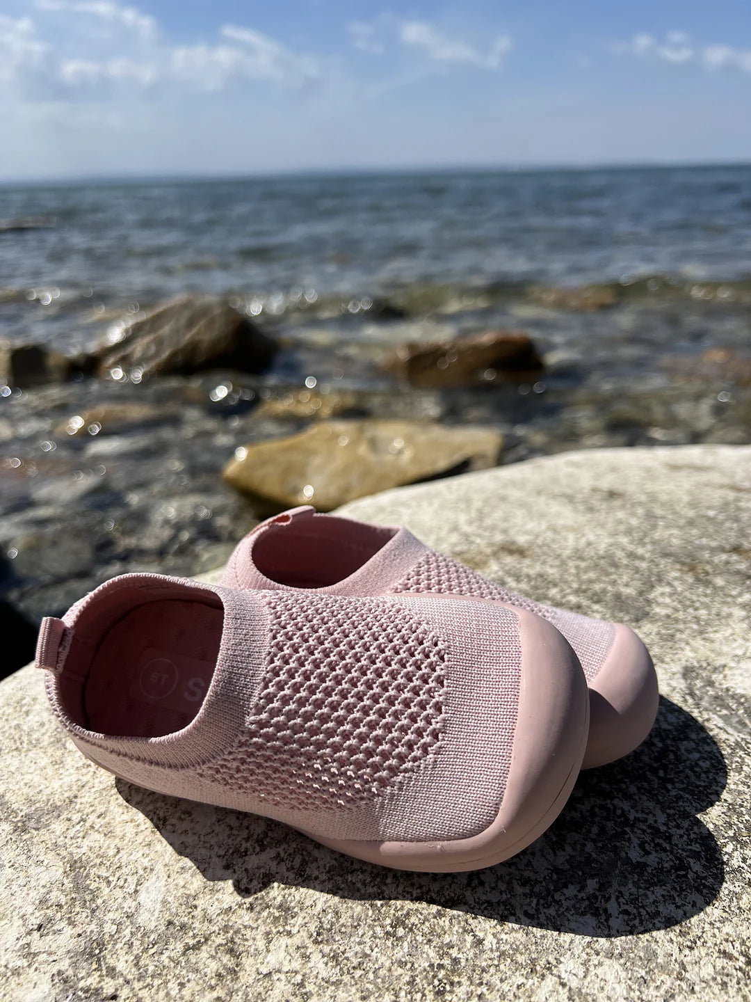 Roamer Knit Water Shoe for Babies and Toddlers - Pink