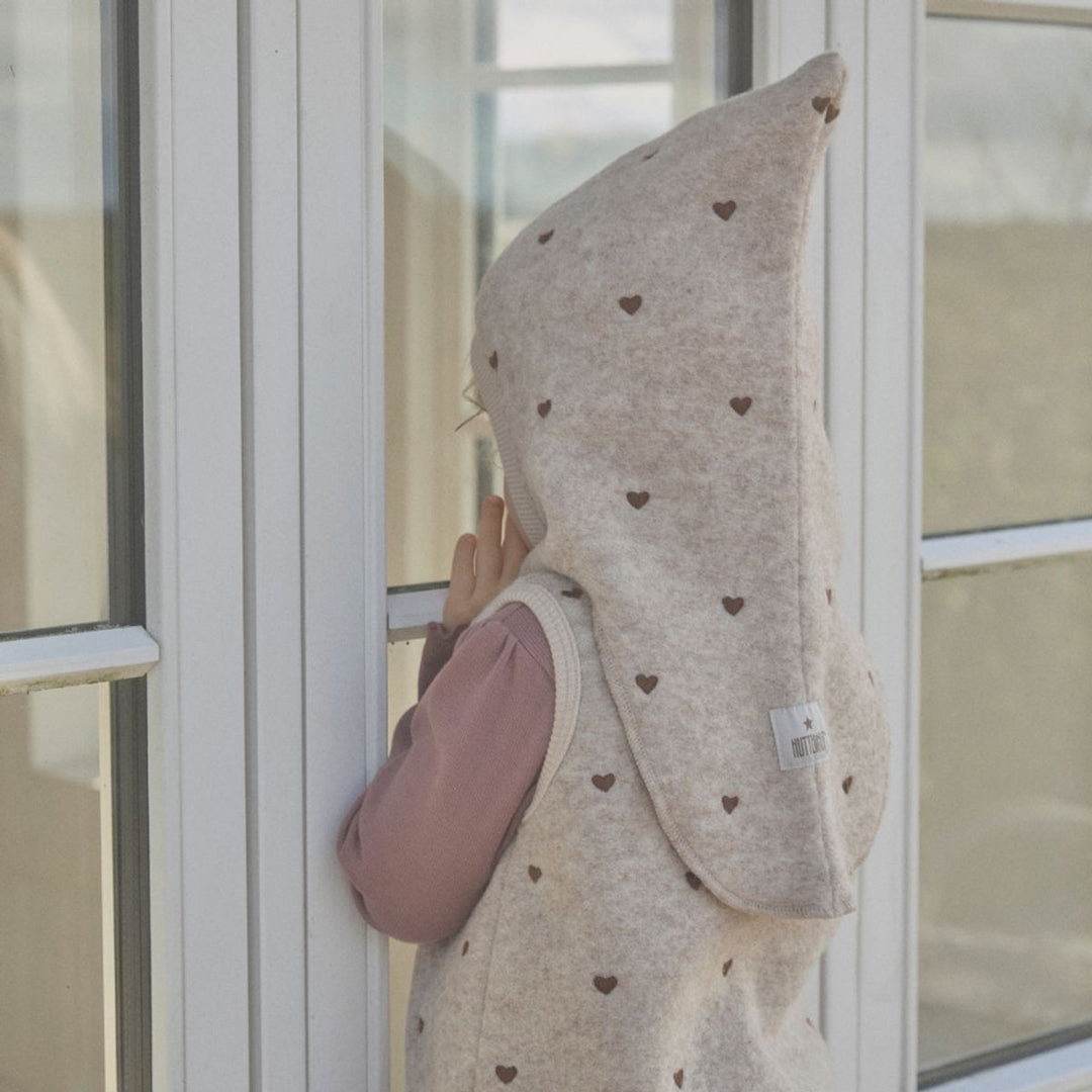 Balaclava All Over EMB Wool | Hearts Sand Melange